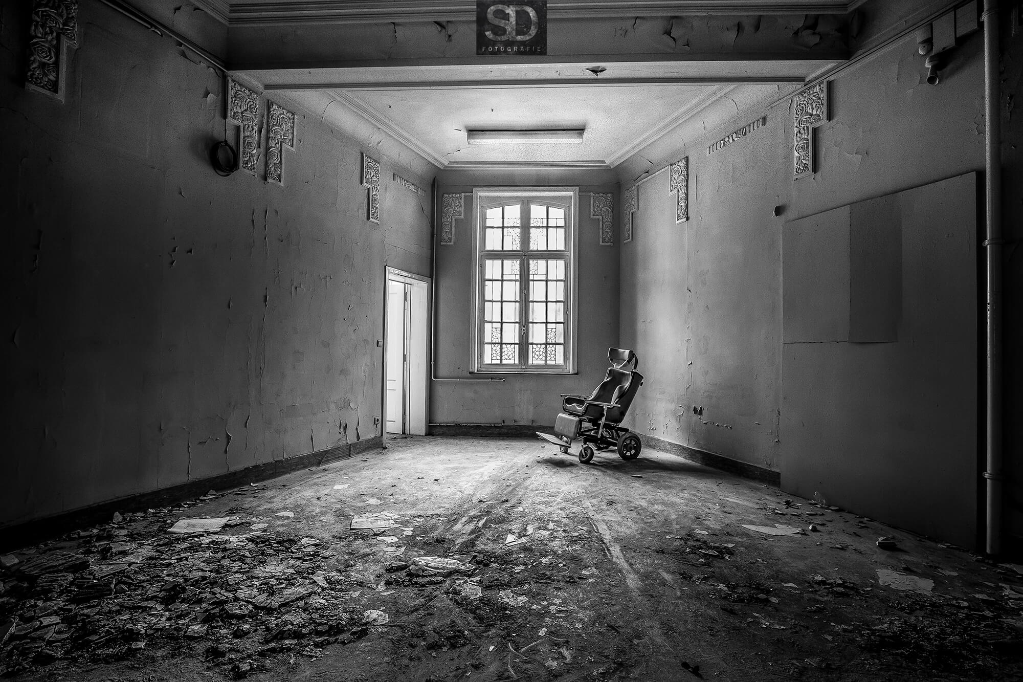 Salve mater verlaten