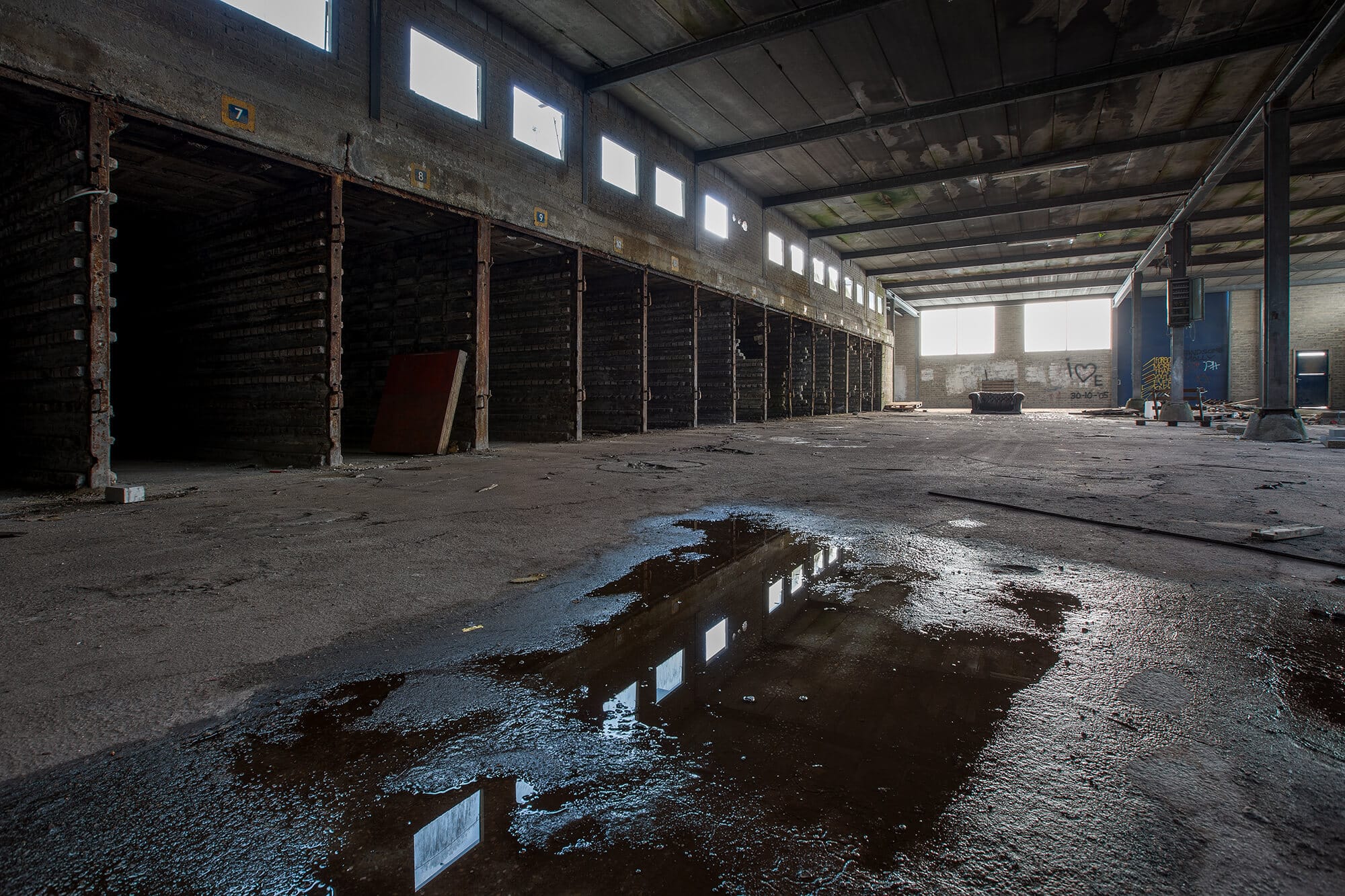 fabriekshal urbex