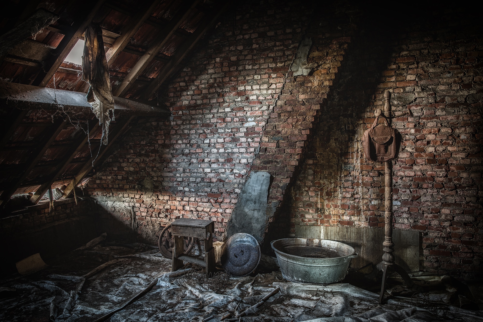 urbex farm paternoster in belgie