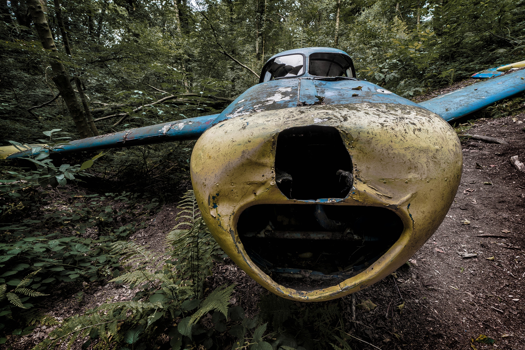 verlaten vliegtuig in belgie